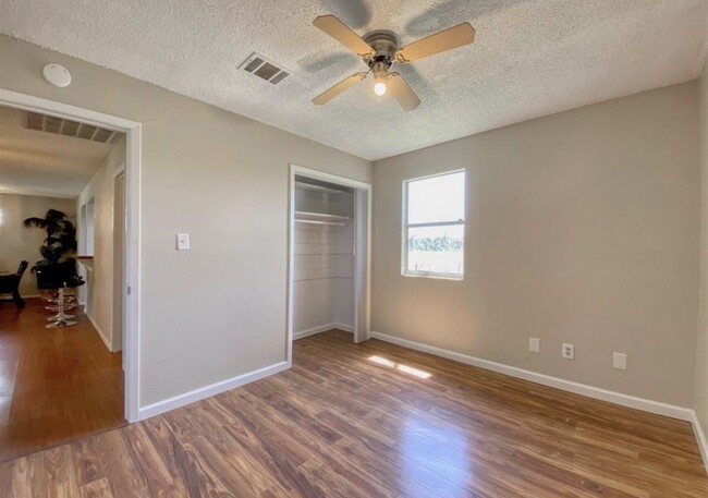 2341 Reid Blvd Rental For Rent In Pearland, Tx 