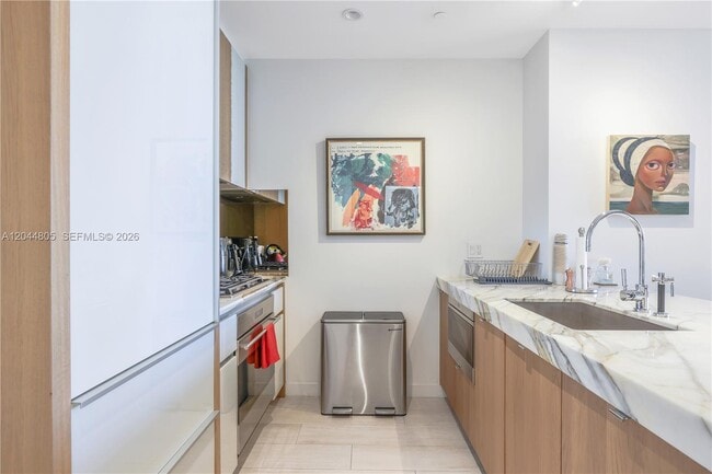Photo - 2831 S Bayshore Dr Unit 603