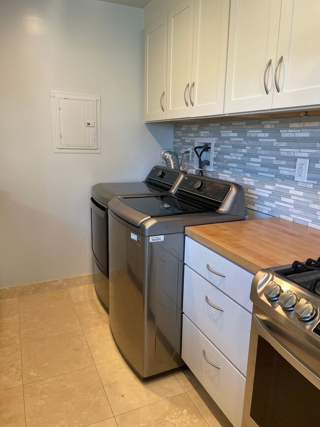 Photo - 1 Bedroom 1 Bathroom Single Level in Jacks...