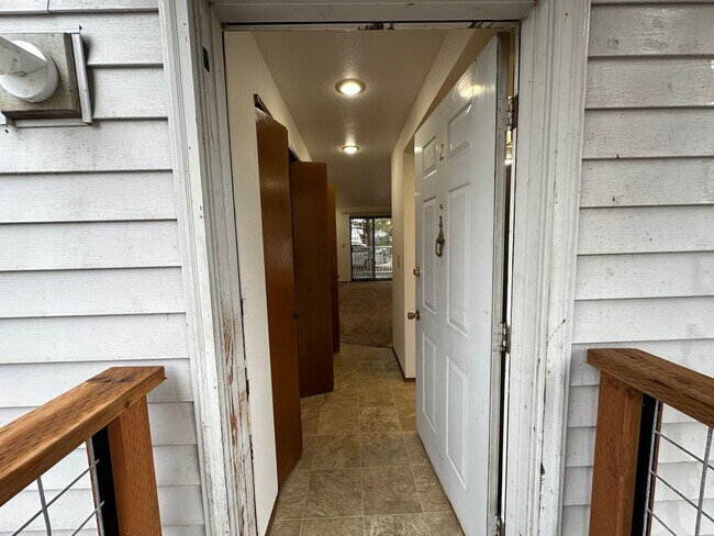 Photo - 2 Bedroom, 1 Bathroom Apartment Unit 2