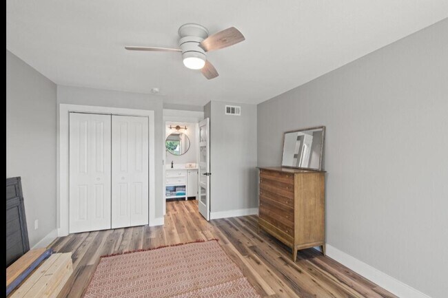 Photo - 210 Pelham Rd Unit 211B