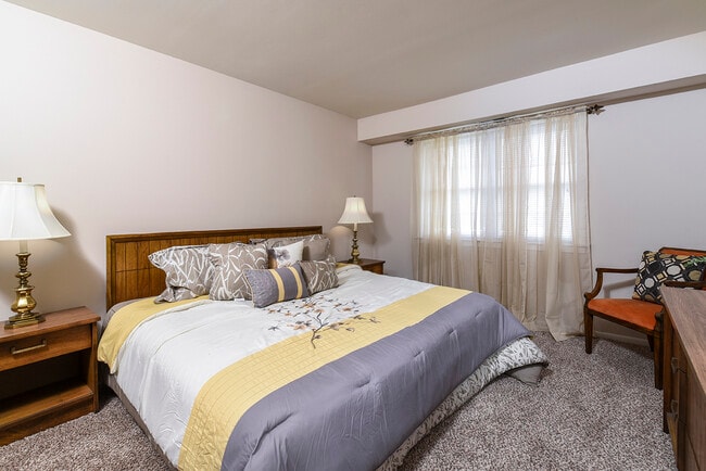 Photo - Jefferson Village