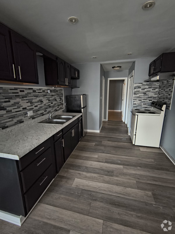 Building Photo - 5746 W 35th St Rental