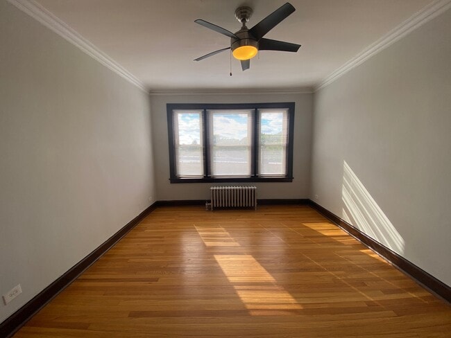 Photo - 5542 W Leland Ave Unit 3B