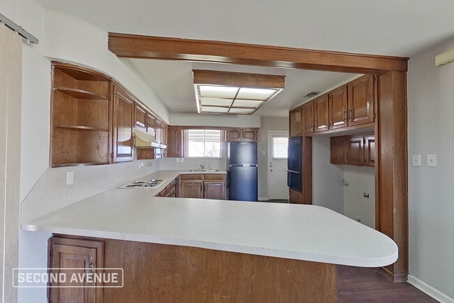 Photo - 2713 S Carrier Pkwy