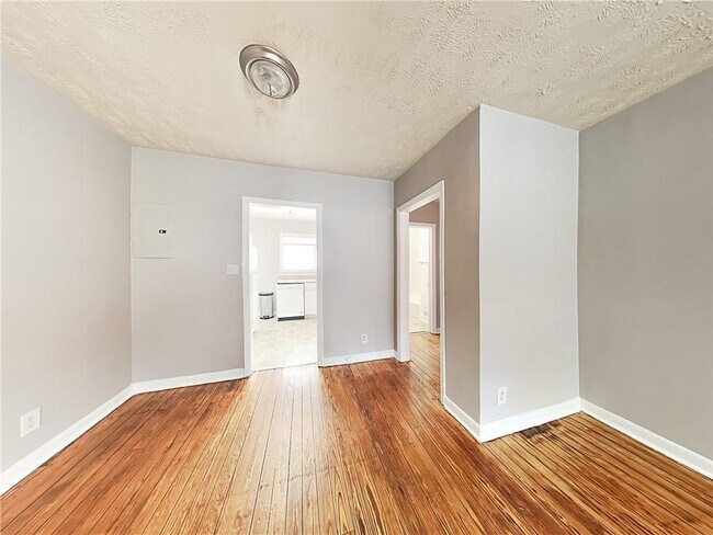 Photo - 1332 Eubanks Ave