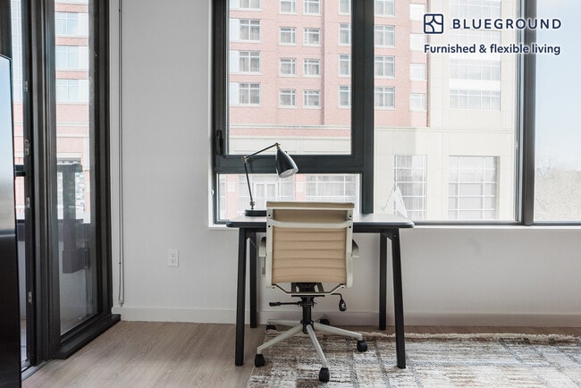 Photo - 3030 Potomac Ave Unidad FL3-ID1018