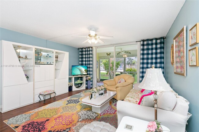 Photo - 1001 NE 14th Ave Condo Unit 107