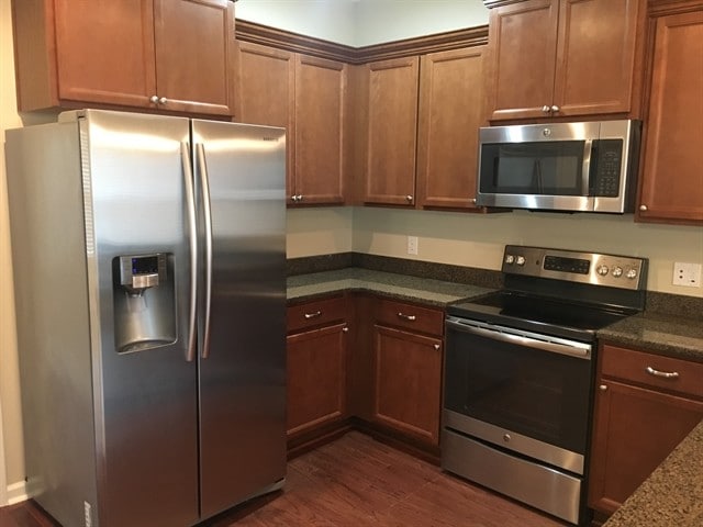 Photo - 1389 Castleoak Dr