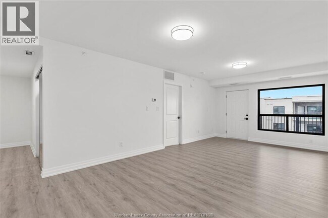 Photo - 3320 Stella Crescent Unit 611