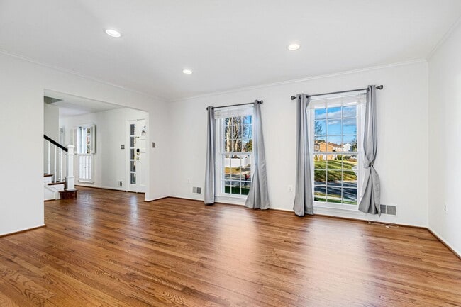 Photo - 17020 Briardale Rd