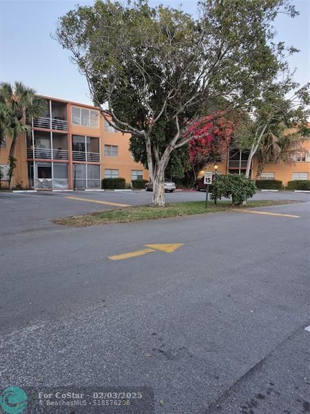 Photo - 4304 NW 9th Ave Unidad 1-3B Rental