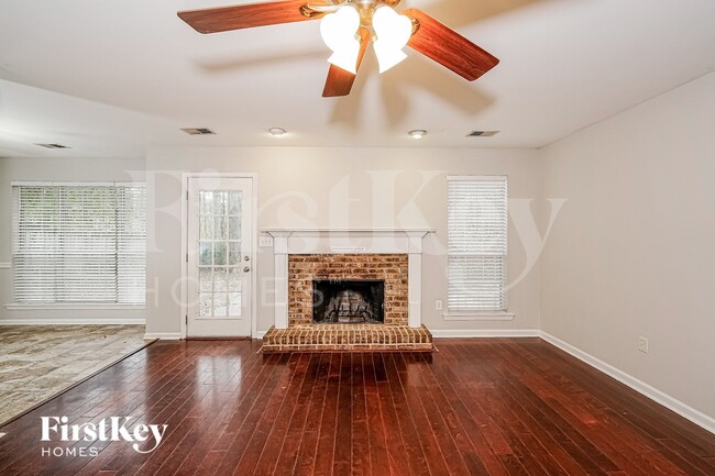 Photo - 501 Baronne St