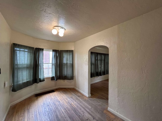 Photo - 272 Pierce St