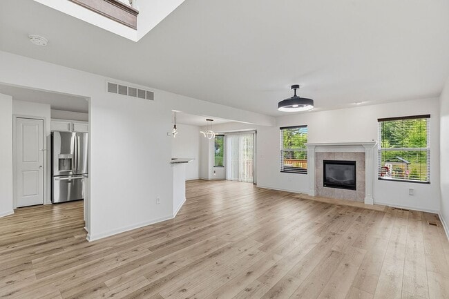 Photo - 6650 Chandler Dr