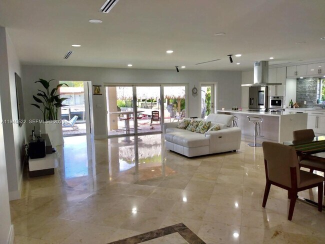 13240 Ortega Ln