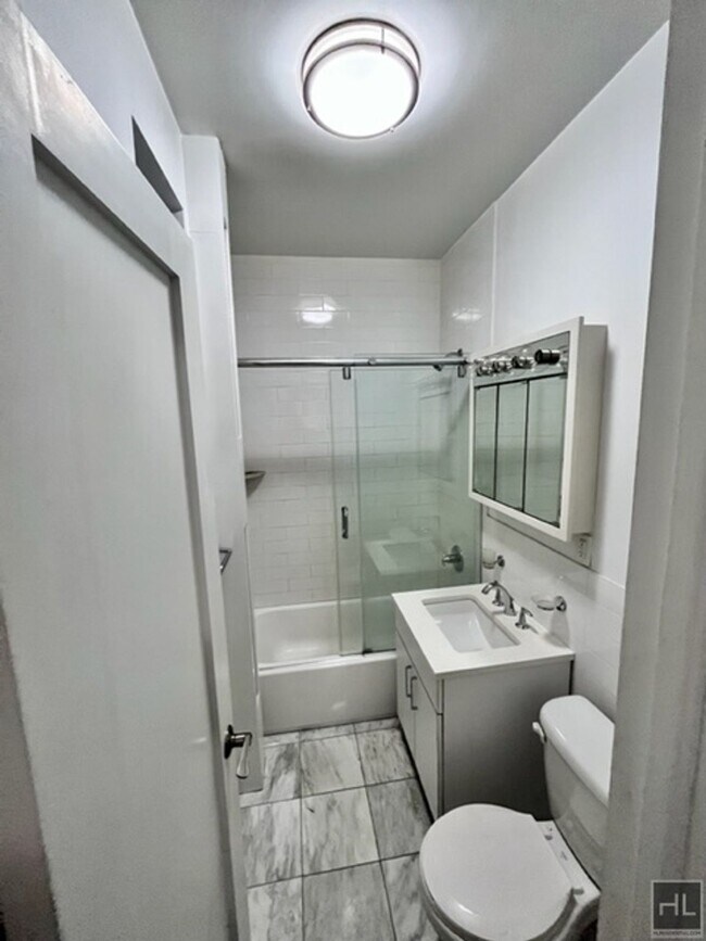 Photo - WEST 104 STREET Unit 8