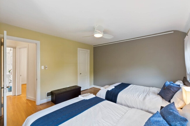 Photo - 505 E Alexandria Ave Unit ID1014270P