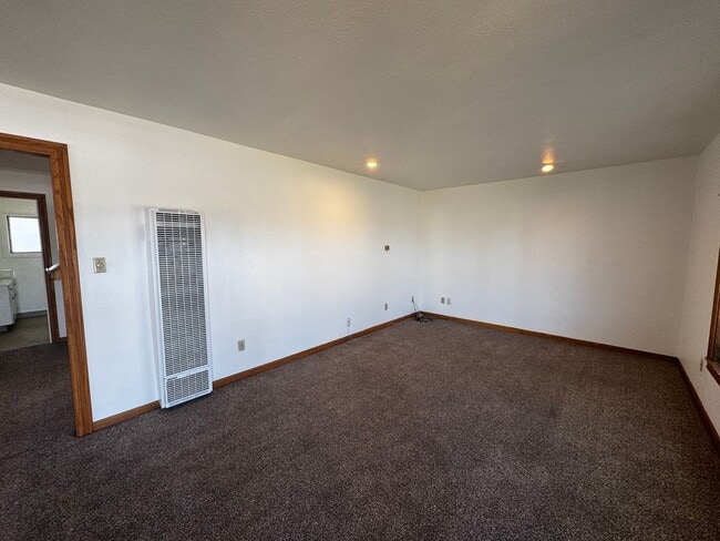 Photo - 1527 Santa Clara St Unit 1527 Santa Clara #A [PRM: Renee]