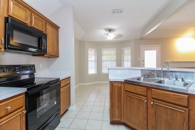 Photo - 1232 Clay Ln
