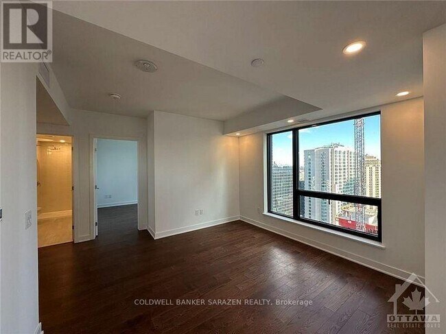 Photo - 340 Queen St Unit 2411