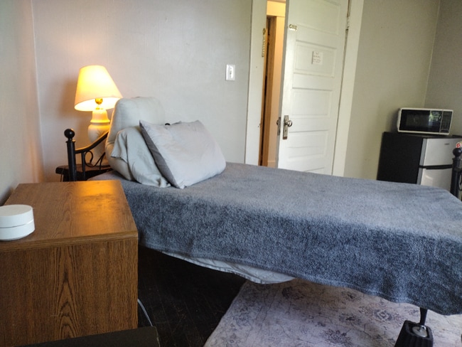 Photo - 3316 Renick St