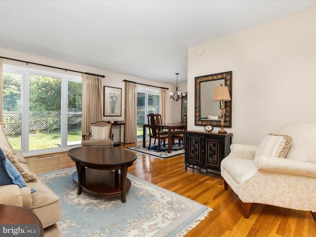 Photo - 6434 Rives Ct