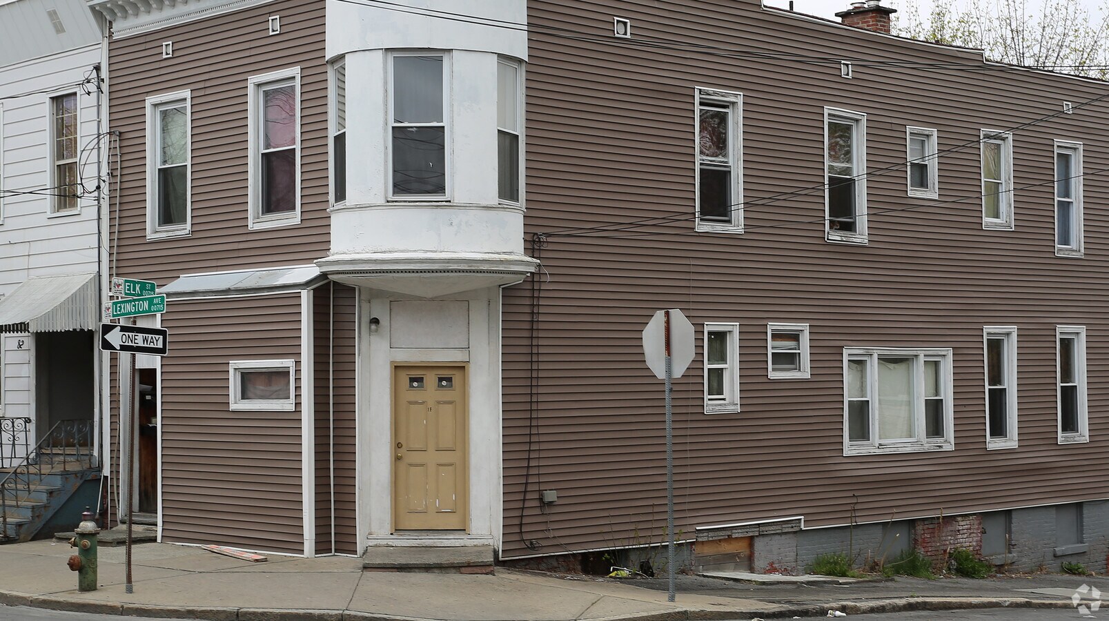 Photo - 84 Lexington Ave