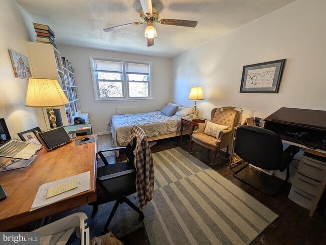 Photo - 910 Durard Rd Unidad 2