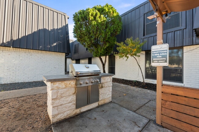 Photo - Magnolia Flats