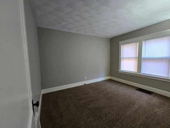 Photo - YOU1136 Unit 1136