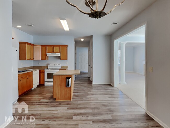 Photo - 1007 Riviera Dr