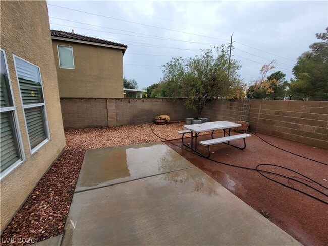 Photo - 6213 Capehart Falls St