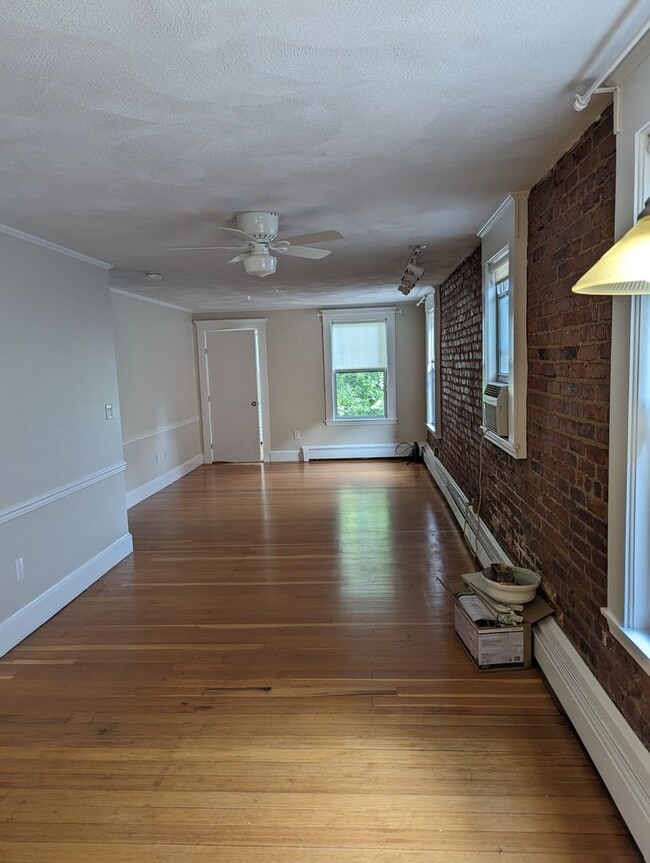 Photo - September 1 Brighton Cleveland Circle 2 bedroom for 9/1!