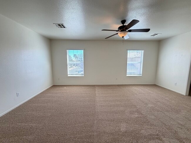 Photo - Carry Over Showing: This property has been shown before and will be rented to the first most qual...