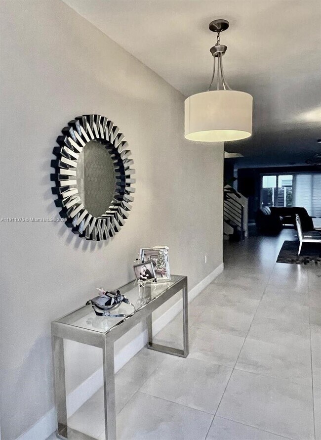 Photo - 6846 NW 103rd Ave