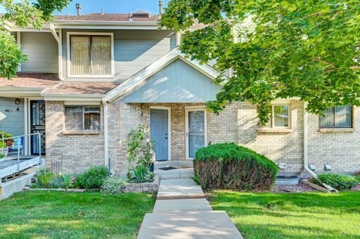 Building Photo - $2,400 - 2-Bed, 1.5-Bath Townhome in Lakewood Updated Throughout, With Garage + AC, Near Bear Cre... Unit 6