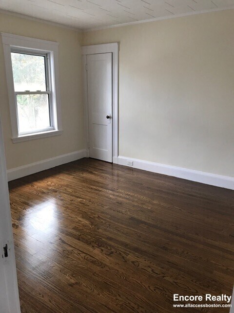 Photo - 119 Burget Ave Unit #2