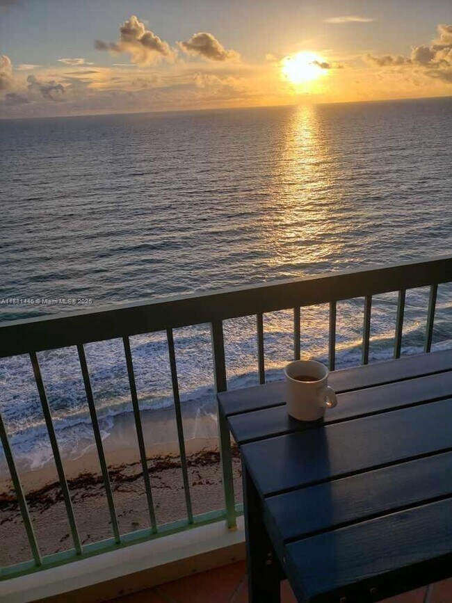 Photo - 9900 S Ocean Dr Unit 1604
