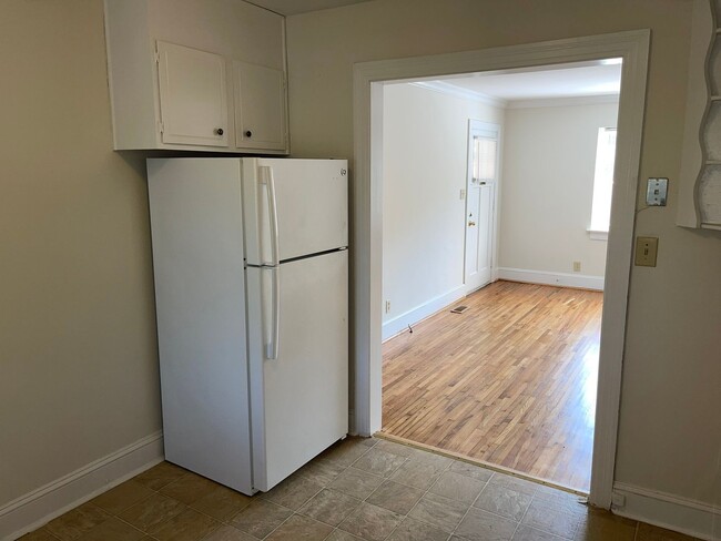 Photo - Adorable Duplex in Myers Park!