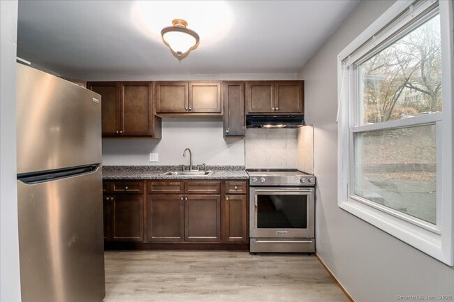 Photo - 115 Kensington Ave Unidad APT 2