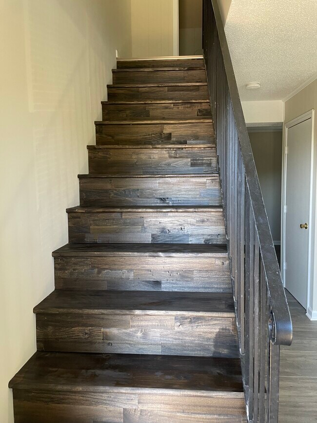 17 Berkley Ave Apartments Granite Falls, NC