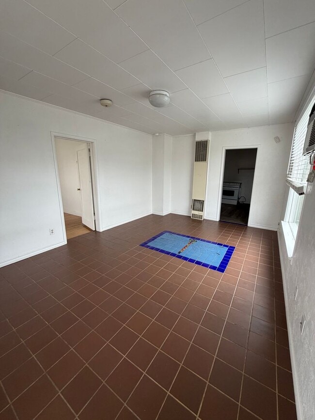 Photo - 2 bedroom, 2 bathroom house.