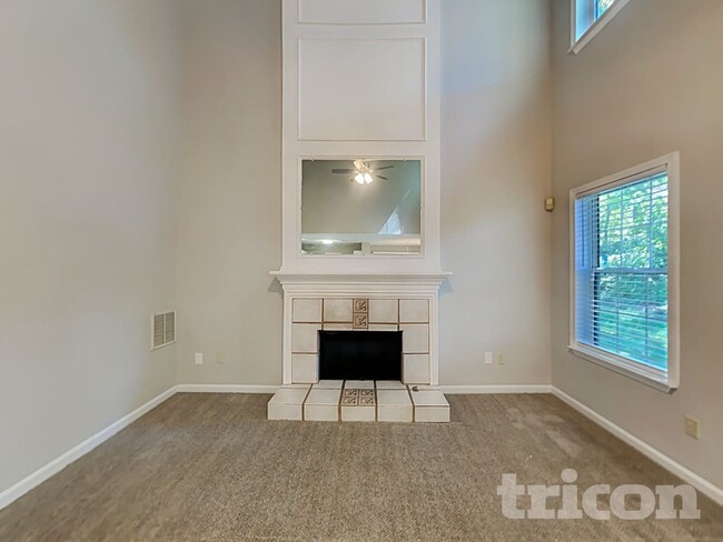 Photo - 1101 Tuscany Cir SW