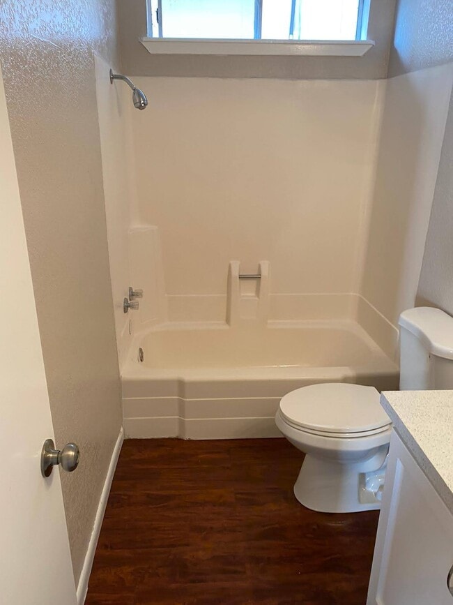 Photo - 1113 Primrose Ave Unit 3