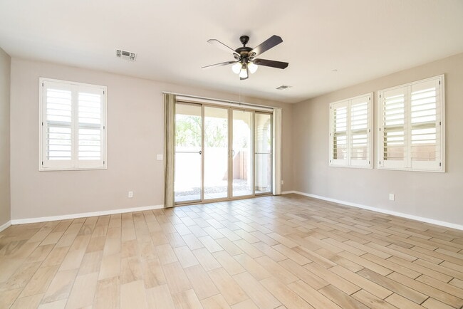 Photo - 1963 S Follett Way