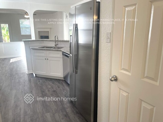 Photo - 411 Drake Ln