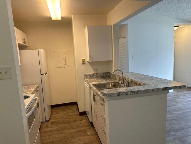 Photo - 3816 Breakwater Way Unit 203