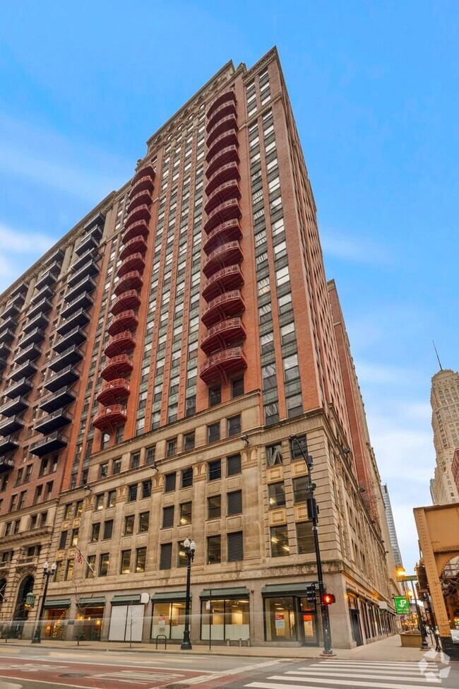 Building Photo - 208 W Washington St Unit 1707 Rental