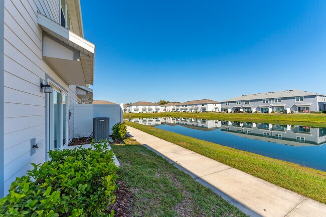 Photo - 4758 Kissimmee